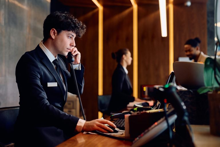 Desarrollo de Habilidades para Recepcionistas